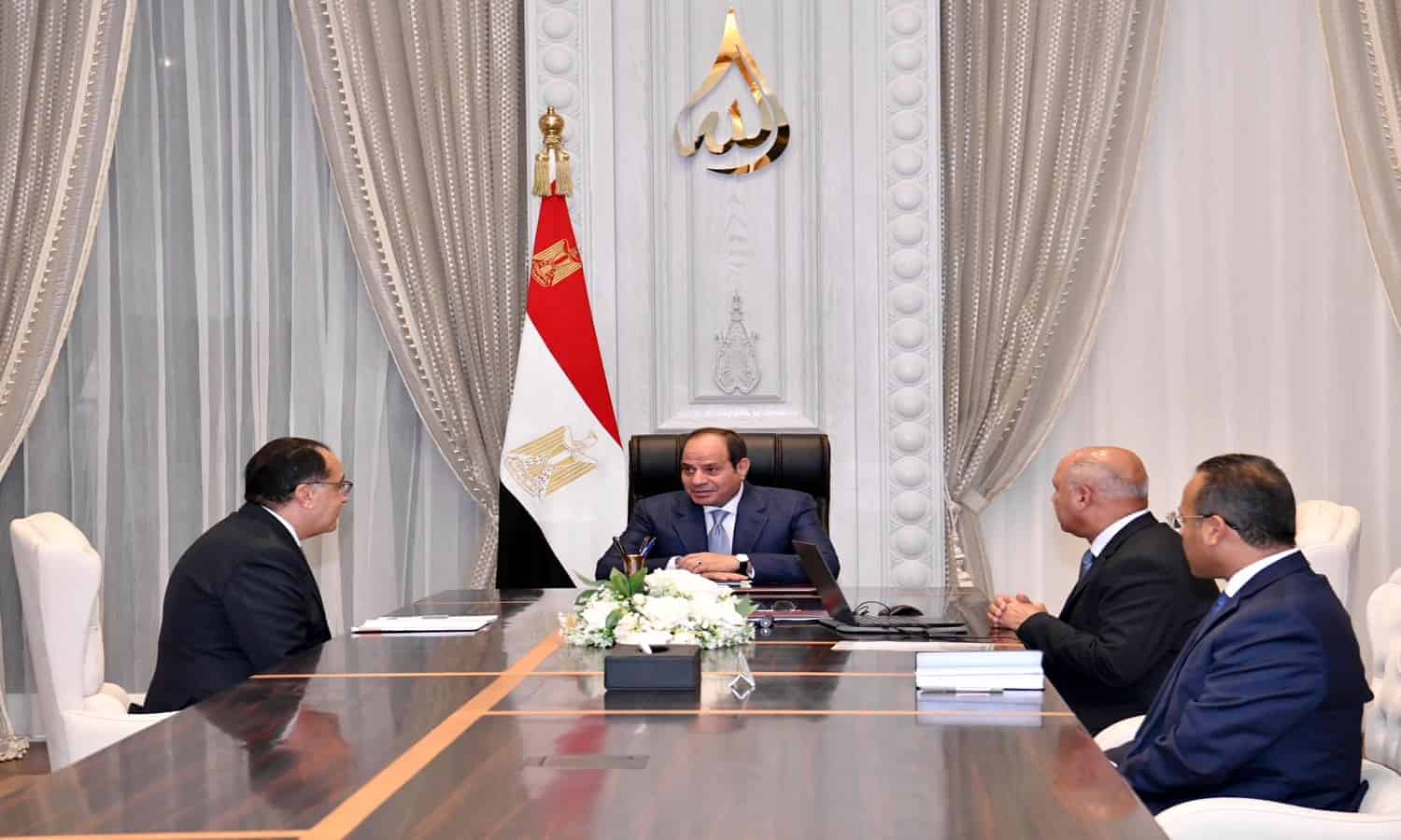 وزير النقل: مصر في طريقها لعدم استيراد عربات السكة الحديد من الخارج